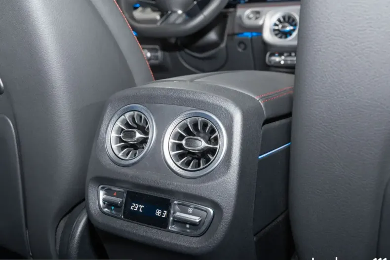 Mercedes-Benz G 450 (Clasa G) din 2024 cu 7.036 km - oferta MER201158 - foto 24