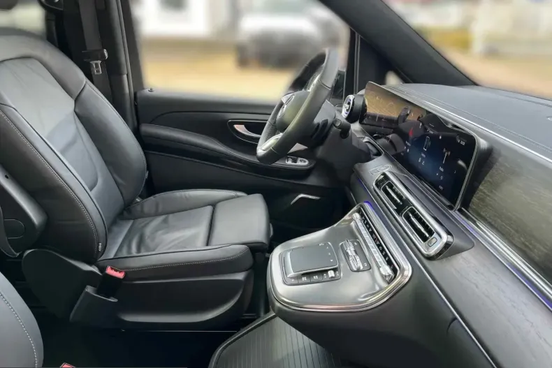 Mercedes-Benz V 300 (Clasa V) din 2025 cu 4.990 km - oferta MER201163 - foto 11