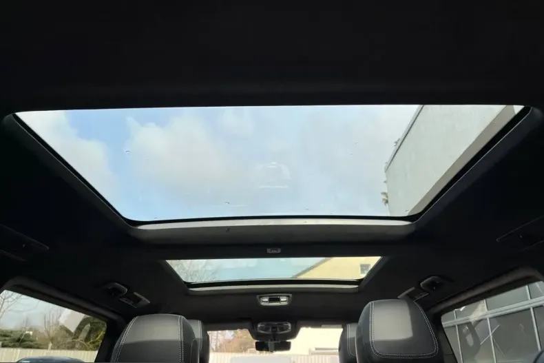 Mercedes-Benz V 300 (Clasa V) din 2025 cu 4.990 km - oferta MER201163 - foto 20