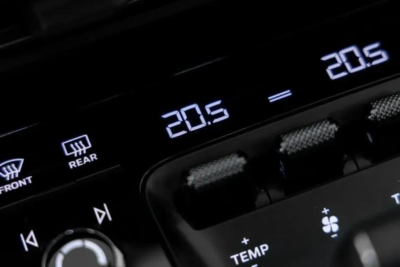 Porsche 992 din 2024 cu 19.826 km - oferta POR201165 - foto 37