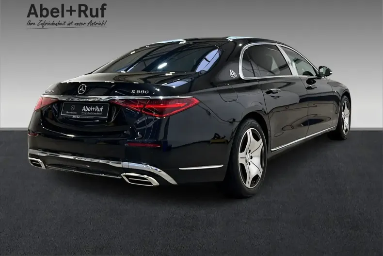 Mercedes-Benz S 680 (Clasa S) din 2023 cu 5.421 km - oferta MER201167 - foto 7