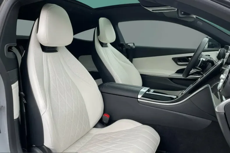 Mercedes-Benz CLE 220 (Clasa CLE) din 2023 cu 19.200 km - oferta MER201170 - foto 12