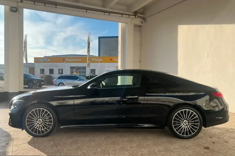 Mercedes-Benz CLE 200 (Clasa CLE) din 2023 cu 3.514 km - oferta MER201171 - foto 7