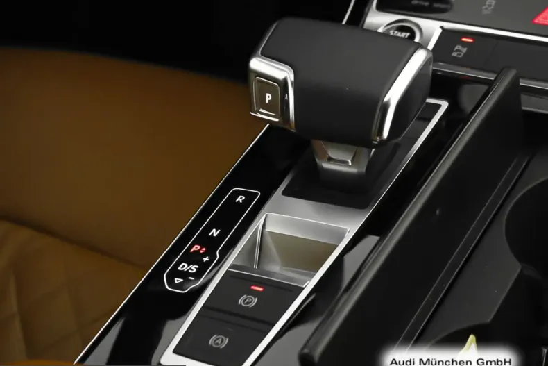 Audi A8 din 2023 cu 43.061 km - oferta AUD201172 - foto 19