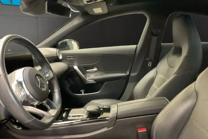 Mercedes-Benz CLA 250 (Clasa CLA) din 2022 cu 20.429 km - oferta MER201175 - foto 6