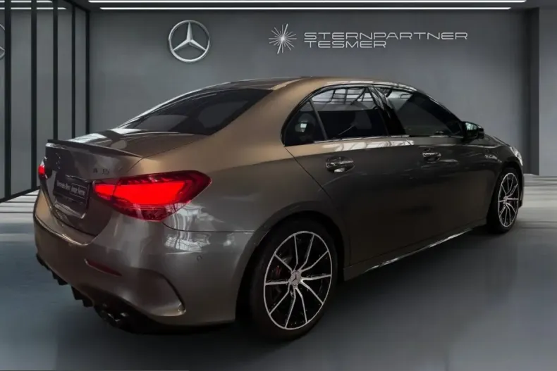 Mercedes-Benz A 35 AMG (Clasa A) din 2023 cu 15.626 km - oferta MER201180 - foto 10