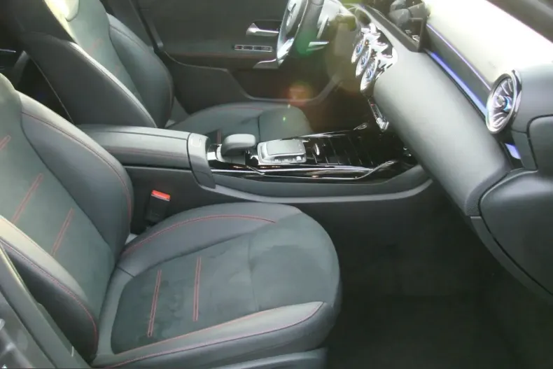 Mercedes-Benz A 35 AMG (Clasa A) din 2022 cu 21.135 km - oferta MER201181 - foto 16