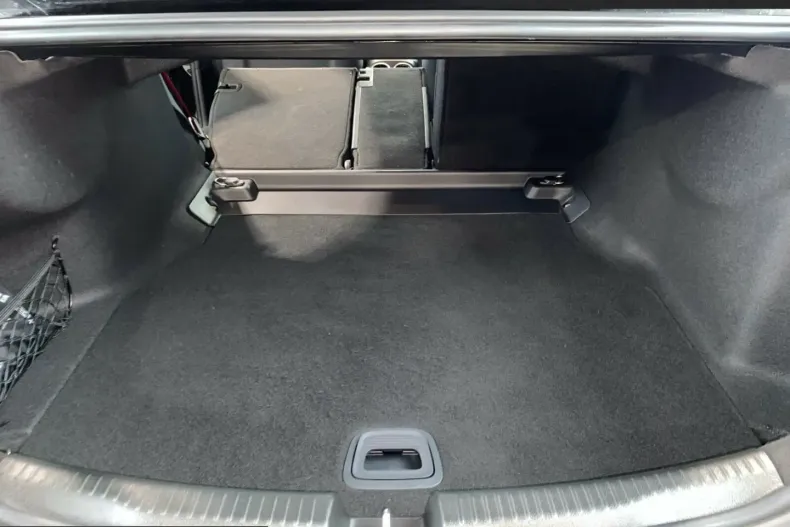 Mercedes-Benz C 43 AMG (Clasa C) din 2023 cu 5.898 km - oferta MER201182 - foto 11