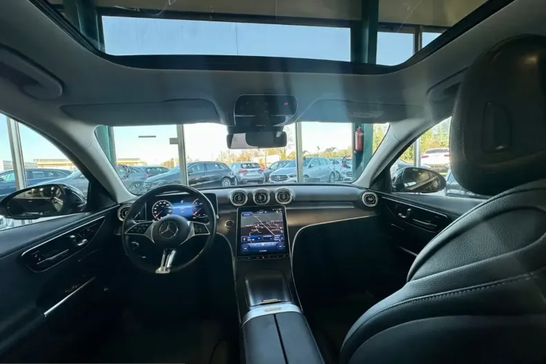 Mercedes-Benz C 300 (Clasa C) din 2023 cu 16.920 km - oferta MER201183 - foto 9