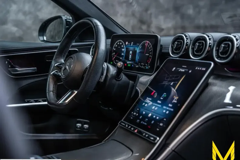 Mercedes-Benz C 300 (Clasa C) din 2023 cu 22.069 km - oferta MER201184 - foto 17