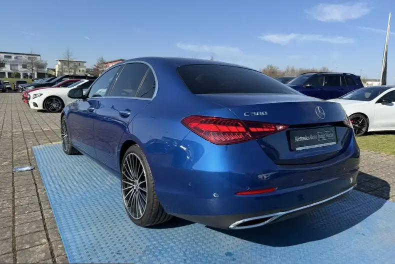 Mercedes-Benz C 300 (Clasa C) din 2023 cu 26.855 km - oferta MER201185 - foto 8