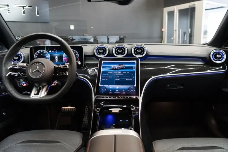 Mercedes-Benz C 43 AMG (Clasa C) din 2023 cu 27.200 km - oferta MER201186 - foto 8