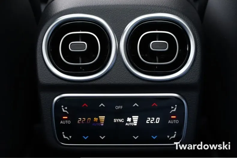 Mercedes-Benz C 43 AMG (Clasa C) din 2023 cu 4.238 km - oferta MER201187 - foto 15