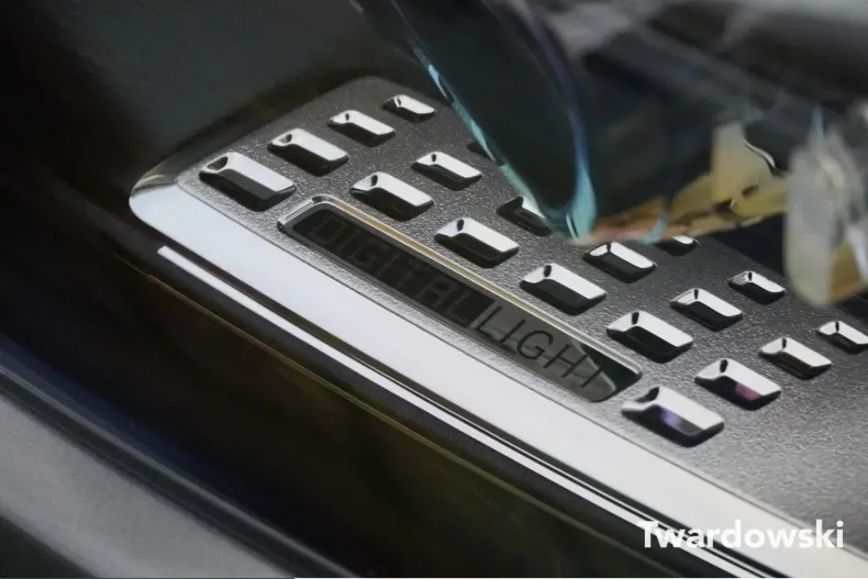 Mercedes-Benz C 43 AMG (Clasa C) din 2023 cu 4.238 km - oferta MER201187 - foto 17