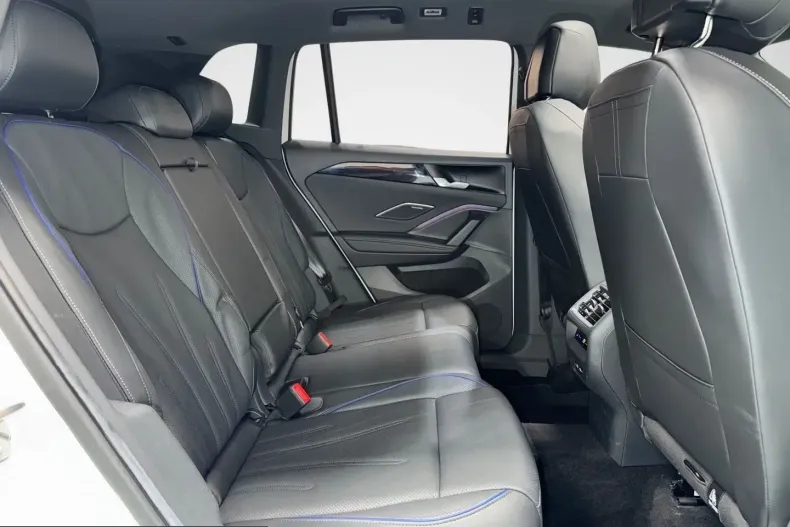 Volkswagen Tiguan din 2024 cu 21.276 km - oferta VOL201189 - foto 12