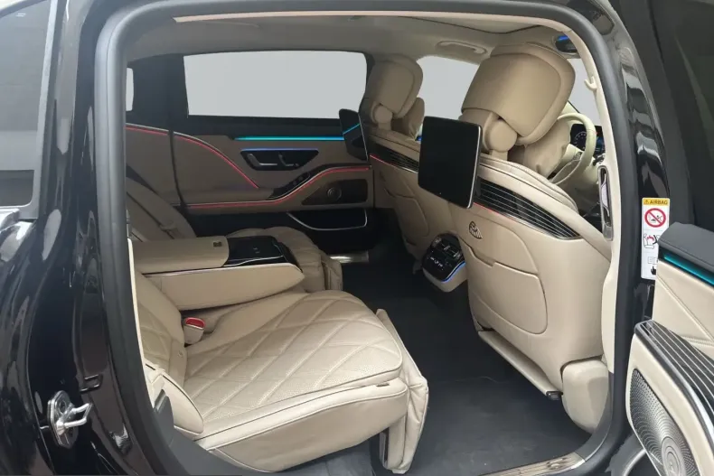 Mercedes-Benz S 580 (Clasa S) din 2025 cu 12.000 km - oferta MER201195 - foto 11