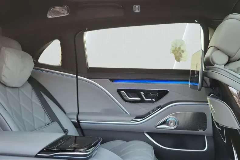 Mercedes-Benz S 580 (Clasa S) din 2025 cu 8.900 km - oferta MER201198 - foto 18