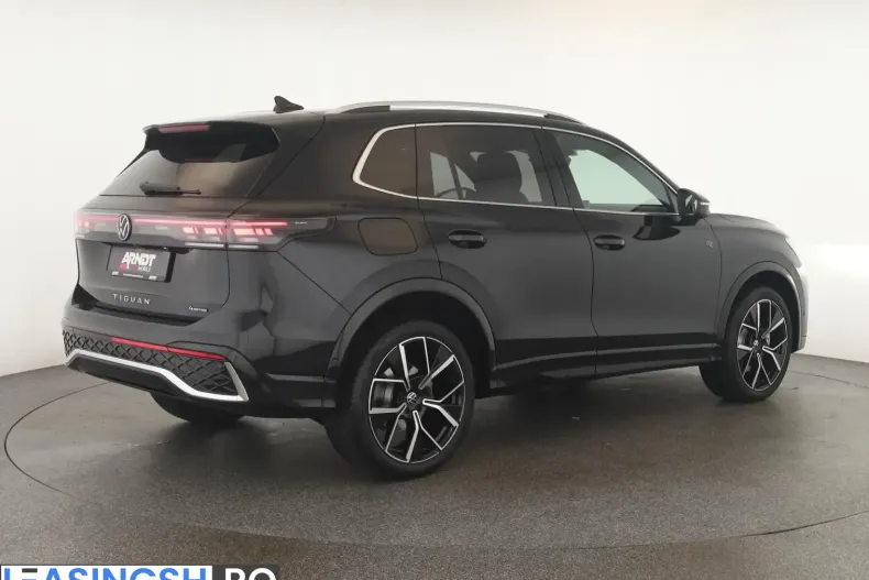 Volkswagen Tiguan din 2025 cu 32.300 km - oferta VOL201203 - foto 4