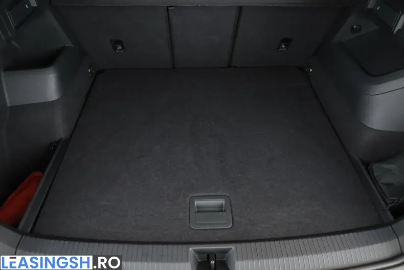 Volkswagen Tiguan din 2025 cu 32.300 km - oferta VOL201203 - foto 6