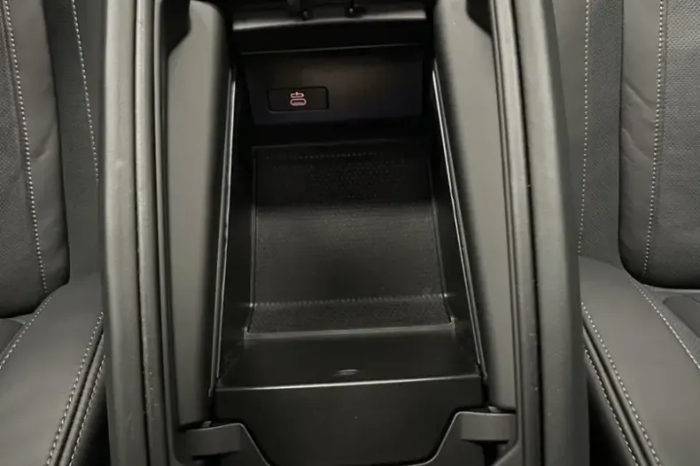 BMW X6 (Seria X) din 2025 cu 8.274 km - oferta BMW201214 - foto 20