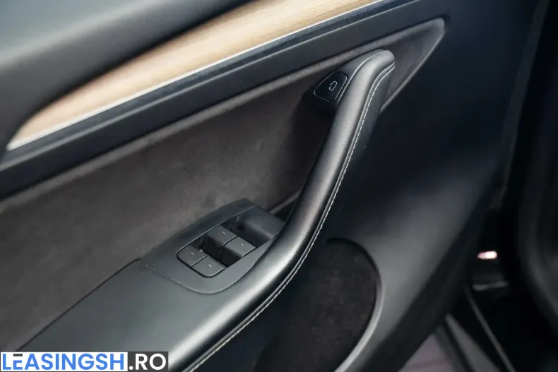 Tesla Model Y din 2022 cu 85.000 km - oferta TES201222 - foto 21