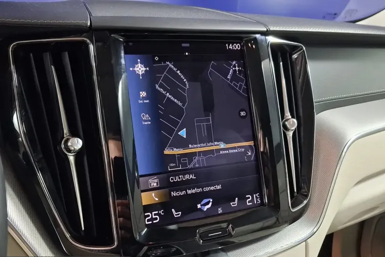 Volvo XC60 din 2021 cu 23.496 km - oferta VOL201224 - foto 24