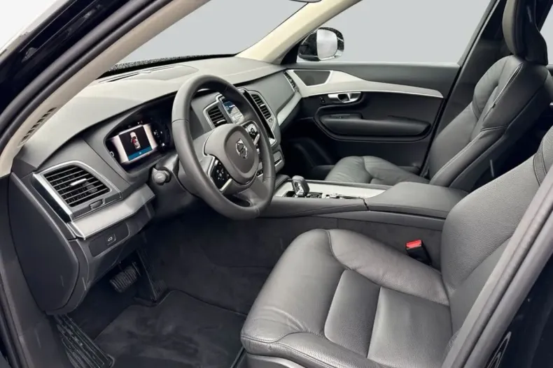 Volvo XC90 din 2023 cu 31.263 km - oferta VOL201226 - foto 8