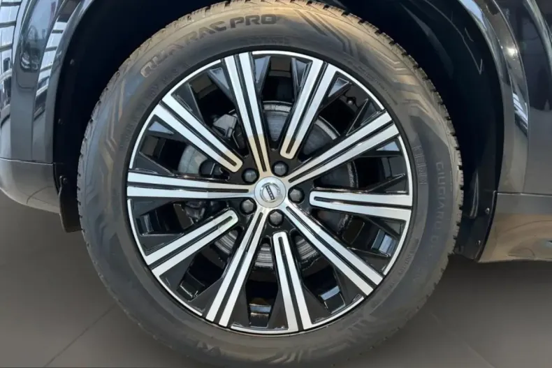 Volvo XC90 din 2023 cu 58.300 km - oferta VOL201229 - foto 8