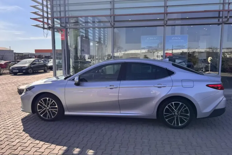 Toyota Camry din 2024 cu 14.890 km - oferta TOY201231 - foto 5