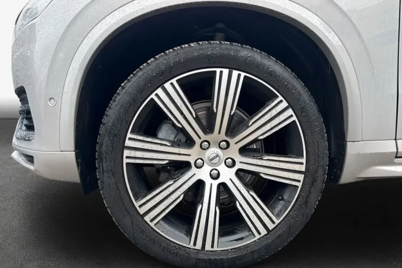 Volvo XC90 din 2023 cu 24.100 km - oferta VOL201234 - foto 6