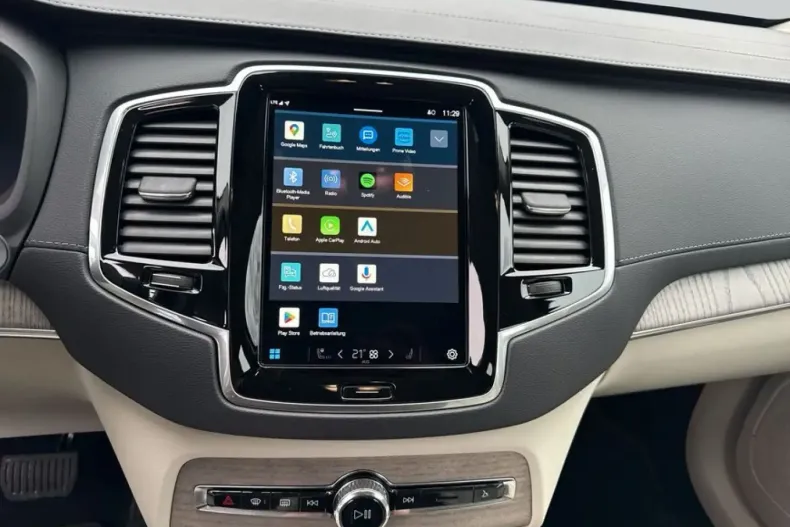 Volvo XC90 din 2023 cu 24.100 km - oferta VOL201234 - foto 13