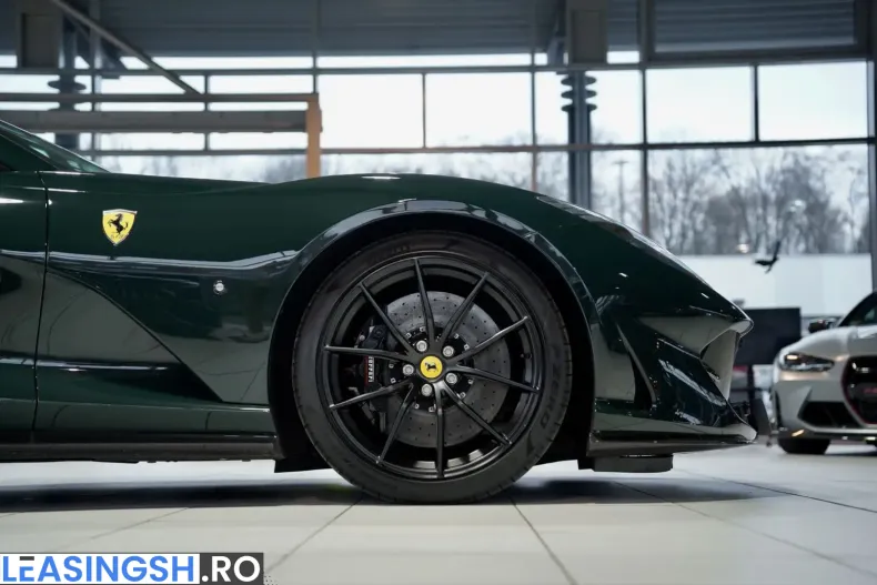 Ferrari 812 din 2023 cu 9.900 km - oferta FER201235 - foto 6
