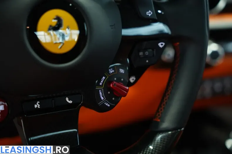 Ferrari 812 din 2023 cu 9.900 km - oferta FER201235 - foto 43