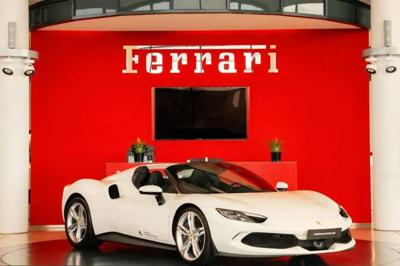 Ferrari 296 GTS din 2025 cu 5.222 km - oferta FER201239 - foto 7