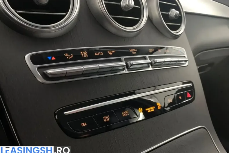 Mercedes-Benz GLC 300 (Clasa GLC) din 2021 cu 45.000 km - oferta MER201240 - foto 15