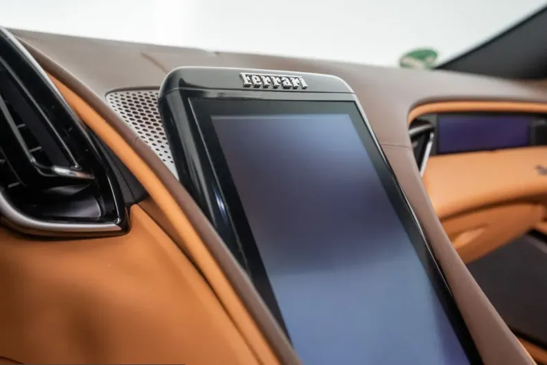 Ferrari Roma din 2024 cu 6.000 km - oferta FER201241 - foto 23