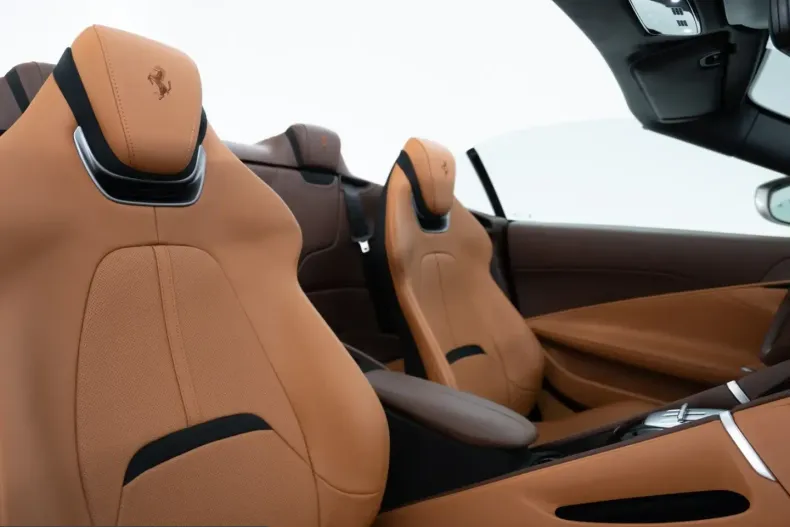 Ferrari Roma din 2024 cu 6.000 km - oferta FER201241 - foto 35