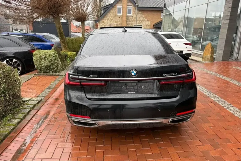 BMW 750 (Seria 7) din 2022 cu 72.000 km - oferta BMW201242 - foto 5