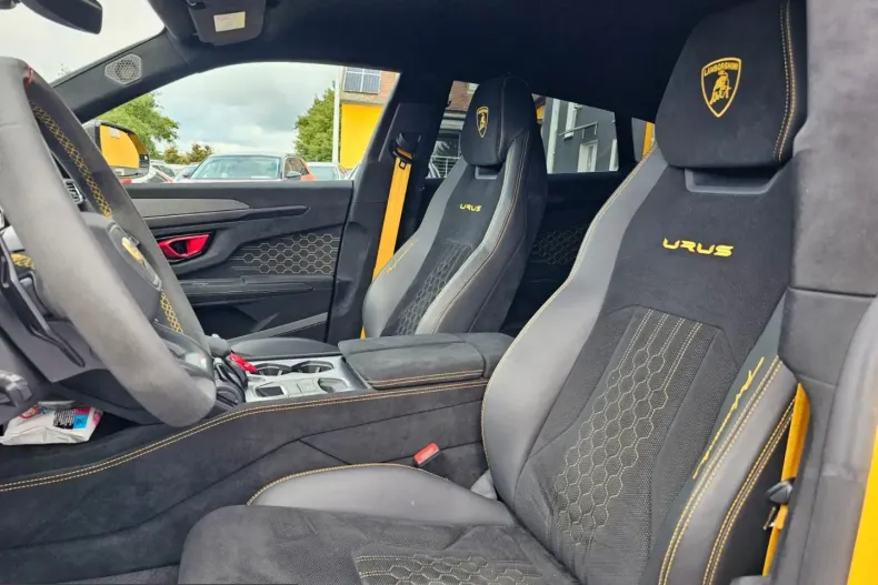 Lamborghini Urus din 2023 cu 27.207 km - oferta LAM201243 - foto 11