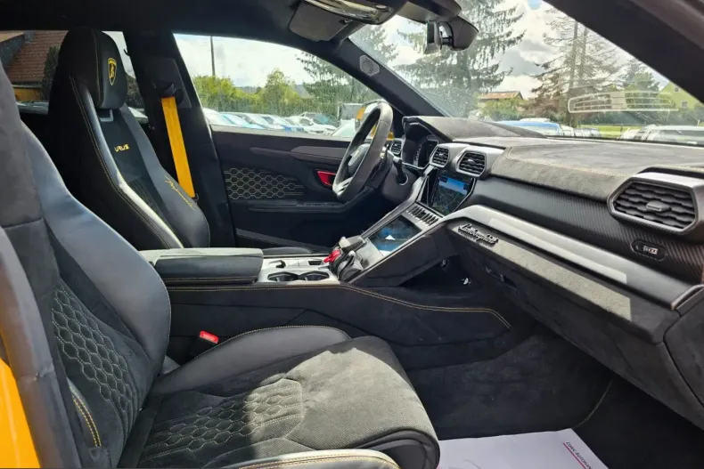 Lamborghini Urus din 2023 cu 27.207 km - oferta LAM201243 - foto 19