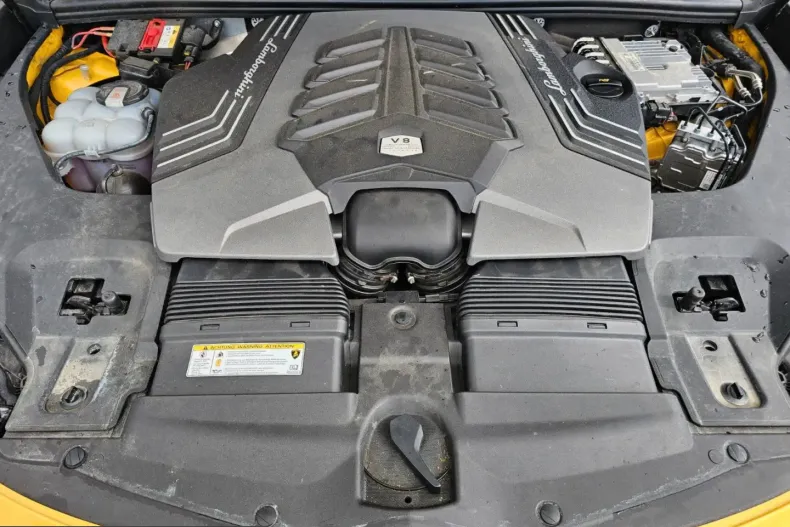 Lamborghini Urus din 2023 cu 27.207 km - oferta LAM201243 - foto 25