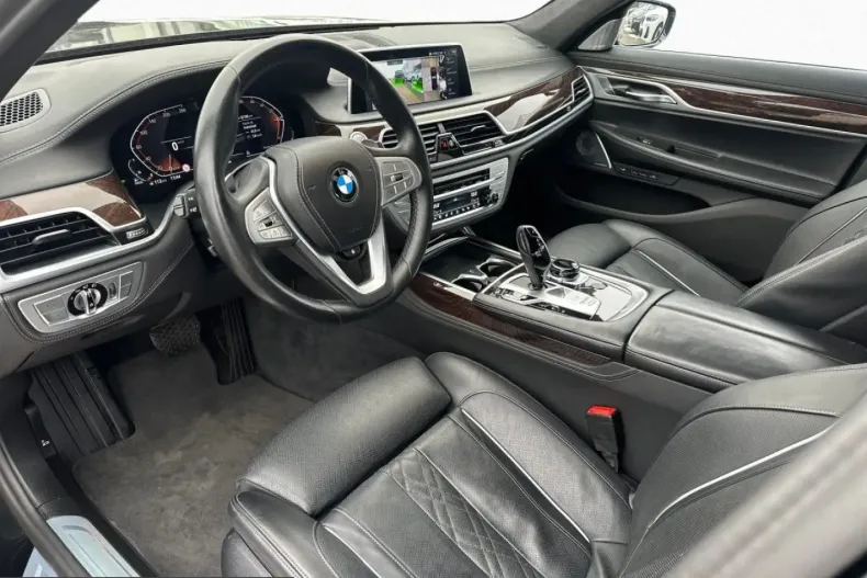BMW 740 (Seria 7) din 2022 cu 92.187 km - oferta BMW201244 - foto 6