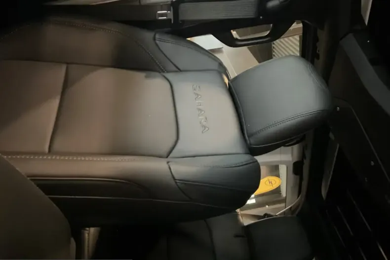 Jeep Wrangler din 2024 cu 5 km - oferta JEE201251 - foto 7