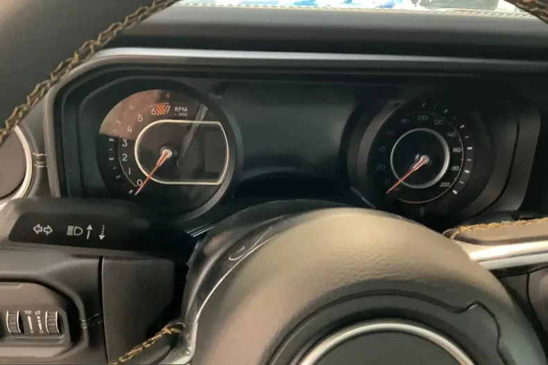 Jeep Wrangler din 2024 cu 5 km - oferta JEE201251 - foto 10