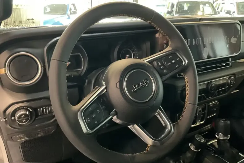 Jeep Wrangler din 2024 cu 5 km - oferta JEE201251 - foto 12