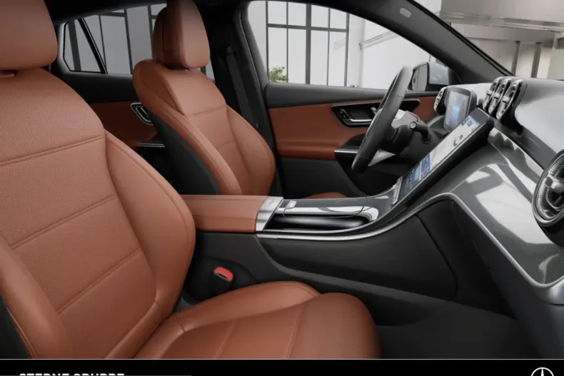 Mercedes-Benz GLC 220 (Clasa GLC) din 2025 cu 9.900 km - oferta MER201254 - foto 5