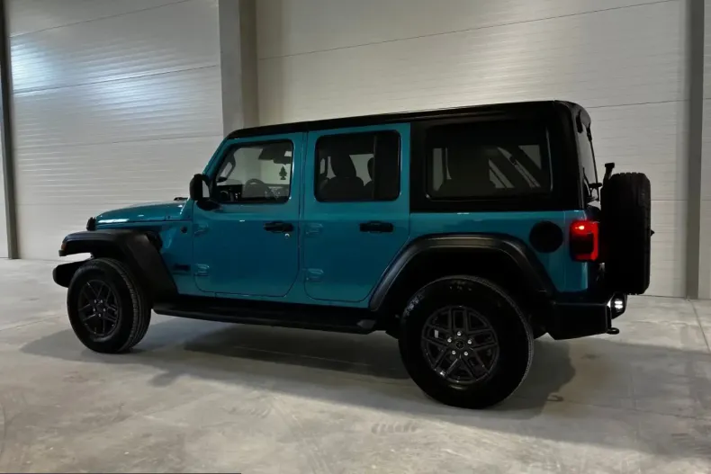Jeep Wrangler din 2024 cu 4.300 km - oferta JEE201257 - foto 6