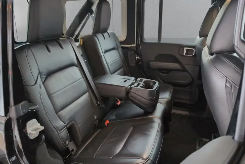 Jeep Wrangler din 2022 cu 37.693 km - oferta JEE201261 - foto 19