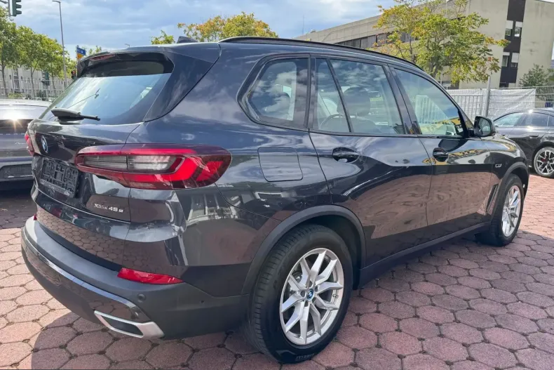 BMW X5 (Seria X) din 2022 cu 88.862 km - oferta BMW201266 - foto 4