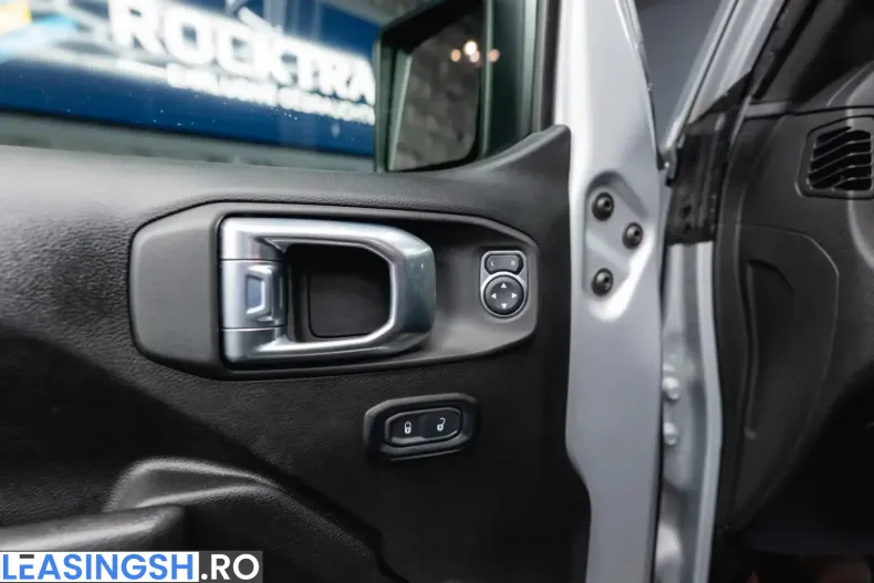 Jeep Wrangler din 2022 cu 25.230 km - oferta JEE201267 - foto 37